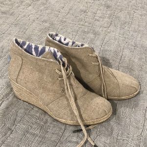 Toms linen wedge booties